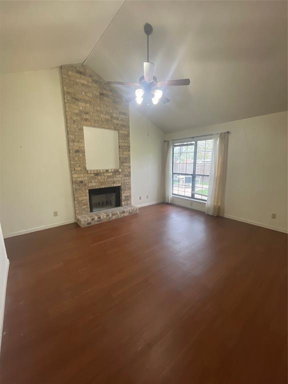 Building Photo - 728 W San Antonio St