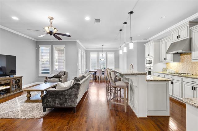 Foto del edificio - 13648 Cobblestone Dr