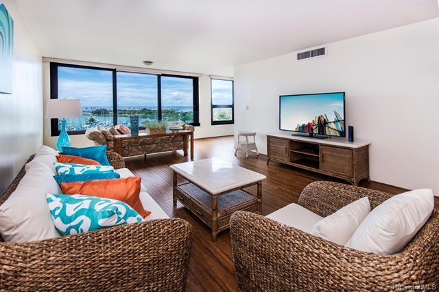 Primary Photo - 1600 Ala Moana Blvd