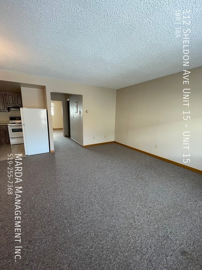 Building Photo - COZY 1-BEDROOM/1BATH APARTMENT IN CHATHAM ...