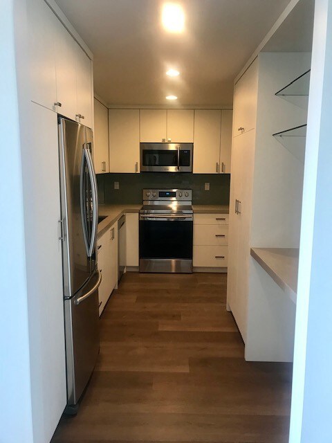 Foto principal - 90 Edgewater Dr