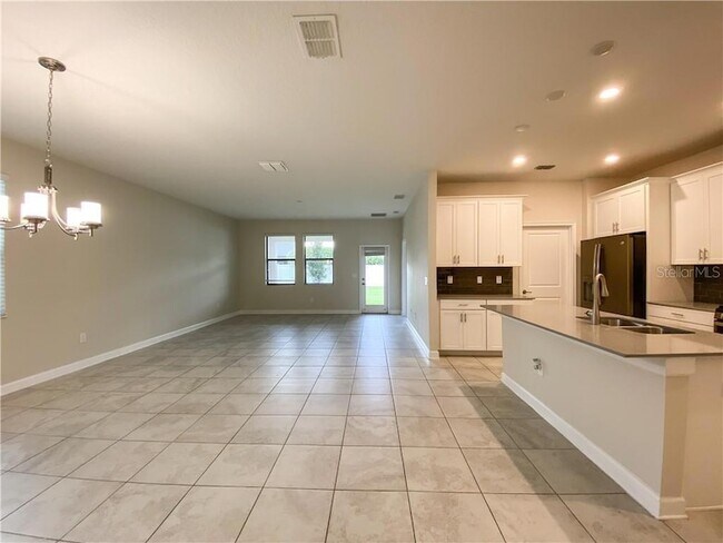 Foto del edificio - 15257 Night Heron Dr