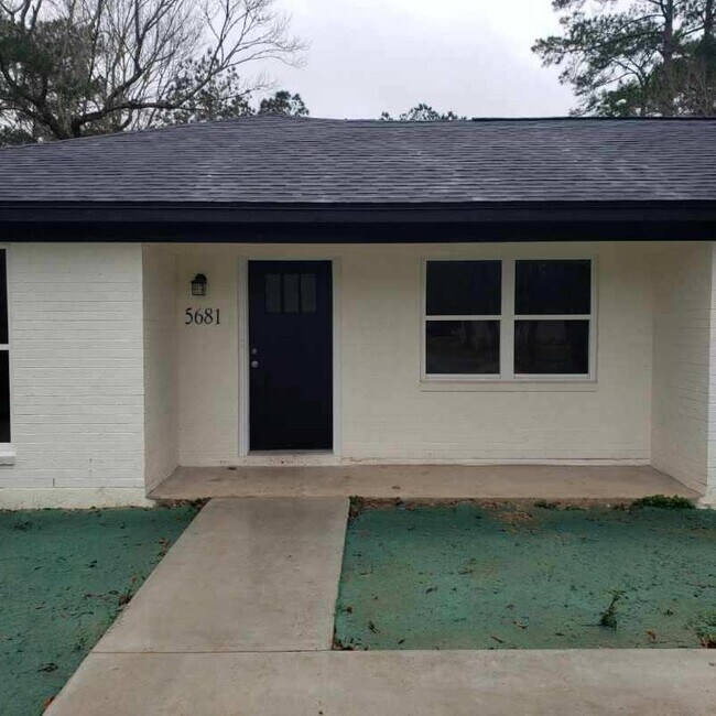 Building Photo - 5681 Alford Oaks Dr