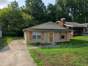Building Photo - 2313 Fitzgerald Ave