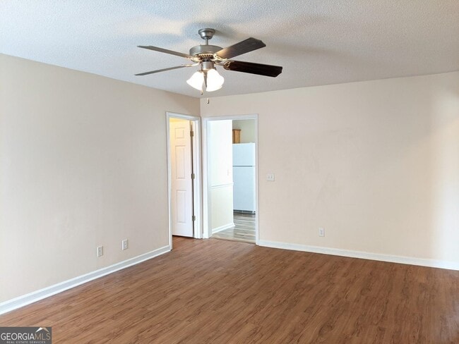 Building Photo - 1612 Rebekah Rd