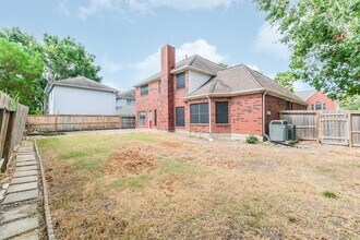 Building Photo - 7603 Quintero Dr