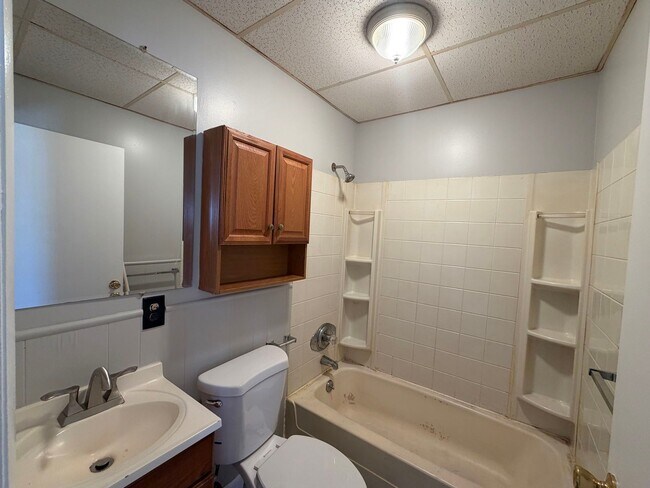 Foto del edificio - 682 Beech St