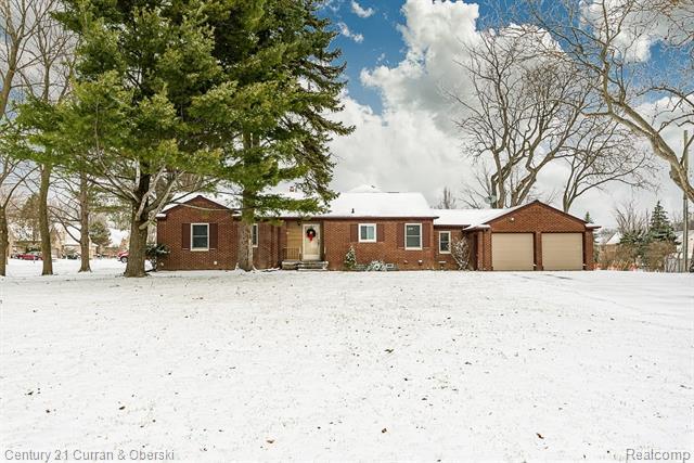 Foto principal - 515 E Avon Rd