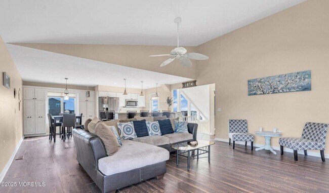 Foto del edificio - 104 Catherine Ln