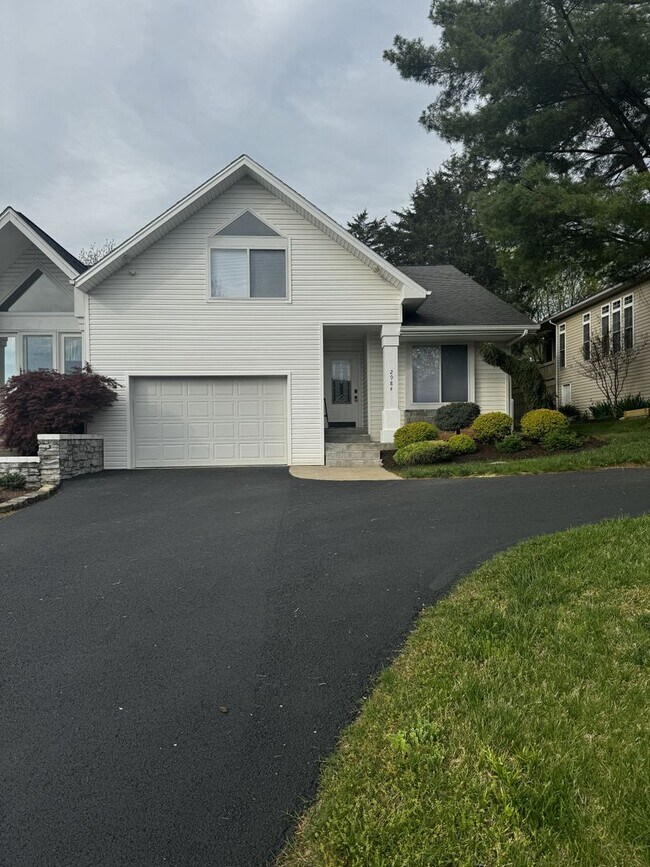 Building Photo - 2984 Cullison Ct