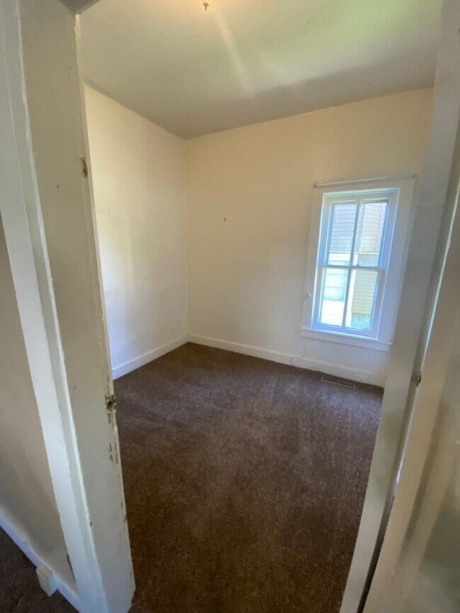 422 S Maple, Watertown, SD 57201 House Rental in Watertown, SD