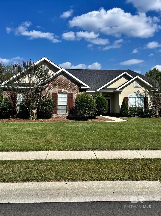 Building Photo - 24834 Bridges Dr W