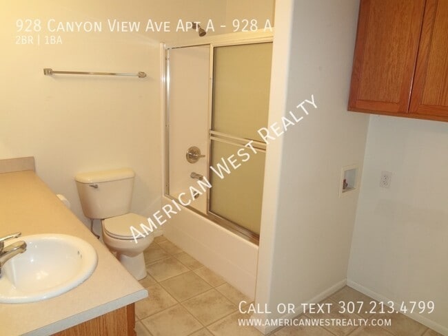 Building Photo - 928 Canyon View Ave