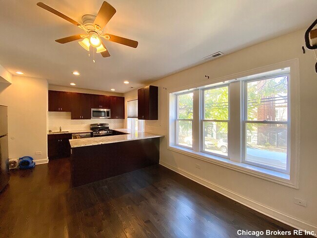 Building Photo - 2559 W Haddon Ave