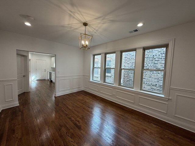 Foto del edificio - 7825 S Wood St