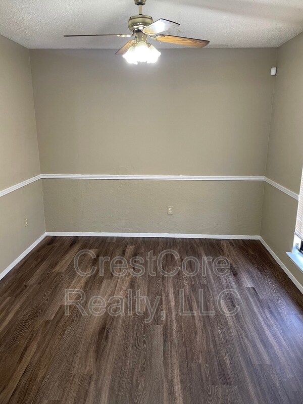 Foto del edificio - 3219 Ridgemont Ave