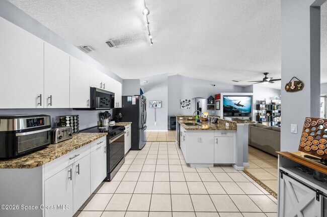 Foto del edificio - 831 Koln Ct NW