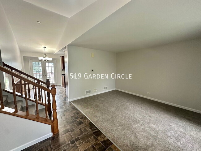 Building Photo - 519 Garden Cir