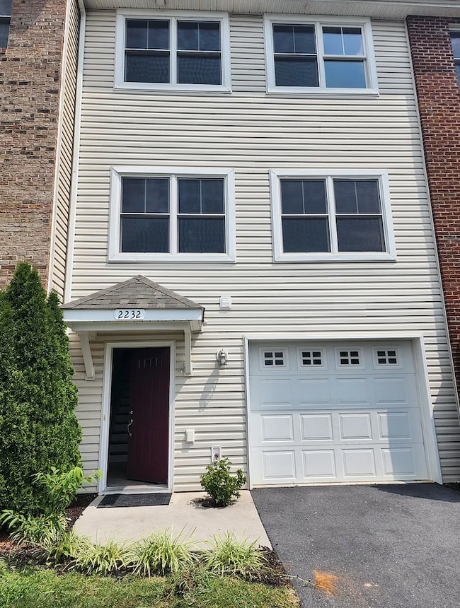 Building Photo - 2232 Lapis Ln