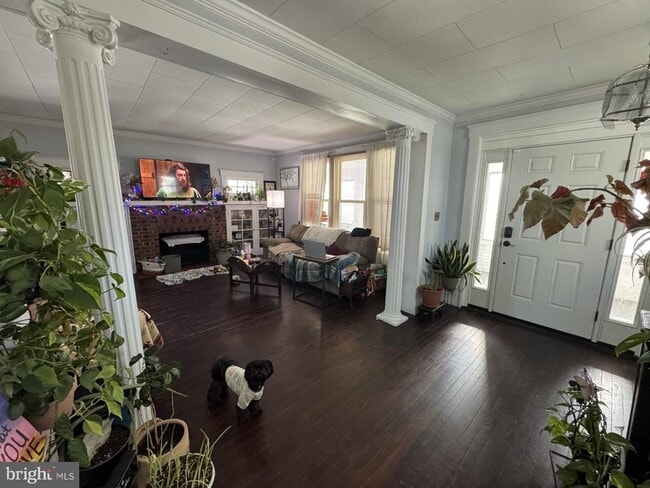 Building Photo - 416 Maryland Ave