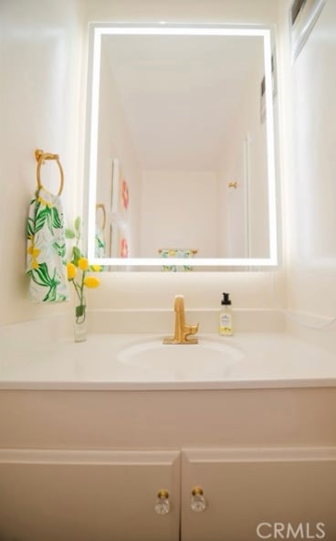 Building Photo - 8710 Delgany Ave