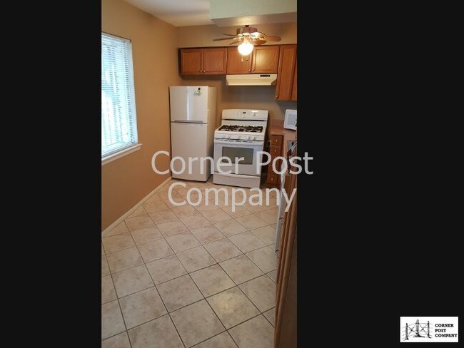 Building Photo - 3907 Ortiz Ct NE