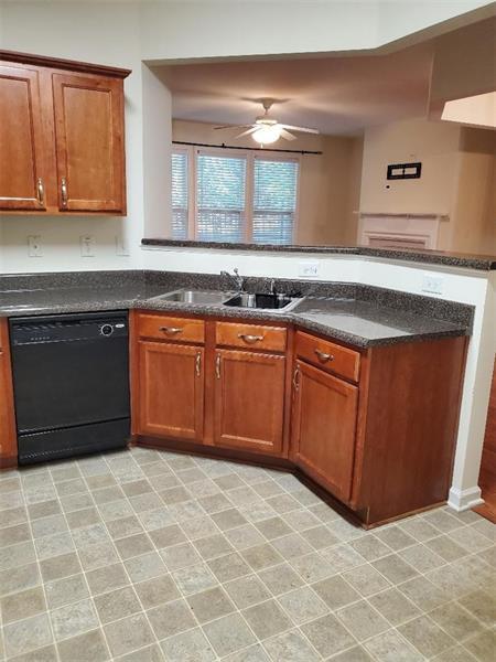 Foto del edificio - 1941 Lake Heights Cir NW