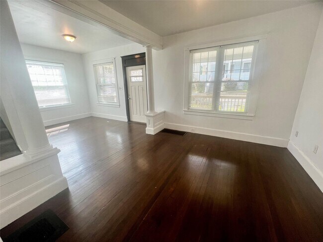 Foto del edificio - 26 Linden Ave