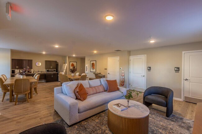 Foto del edificio - Clemons Greene