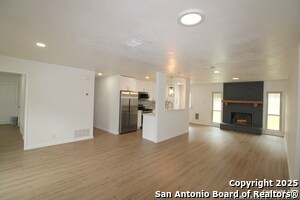 Foto del edificio - 3807 Briarhaven St