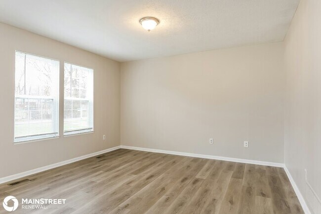 Building Photo - 1750 Falkirk Rd