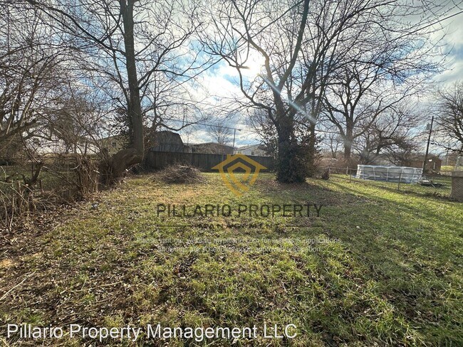 Building Photo - 3 br, 1 bath House - 3523 Apple St.