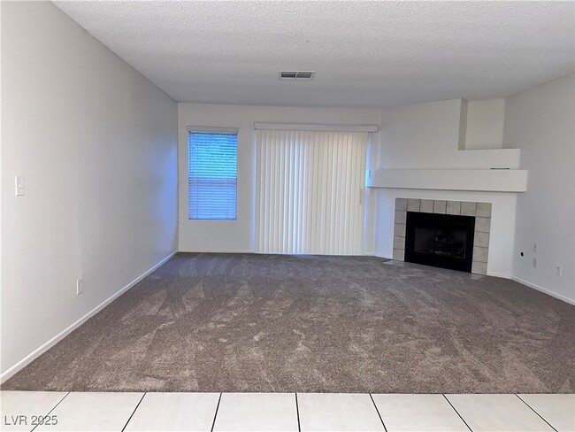 Building Photo - 9640 Swan Bay Dr