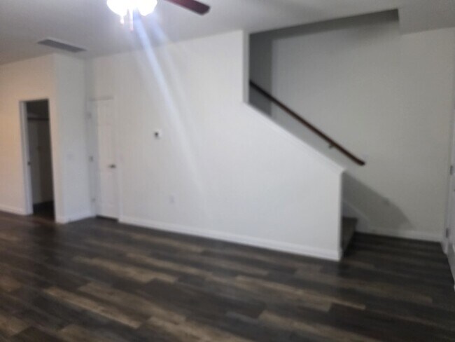 Foto del edificio - 4/2/2-With waterview!