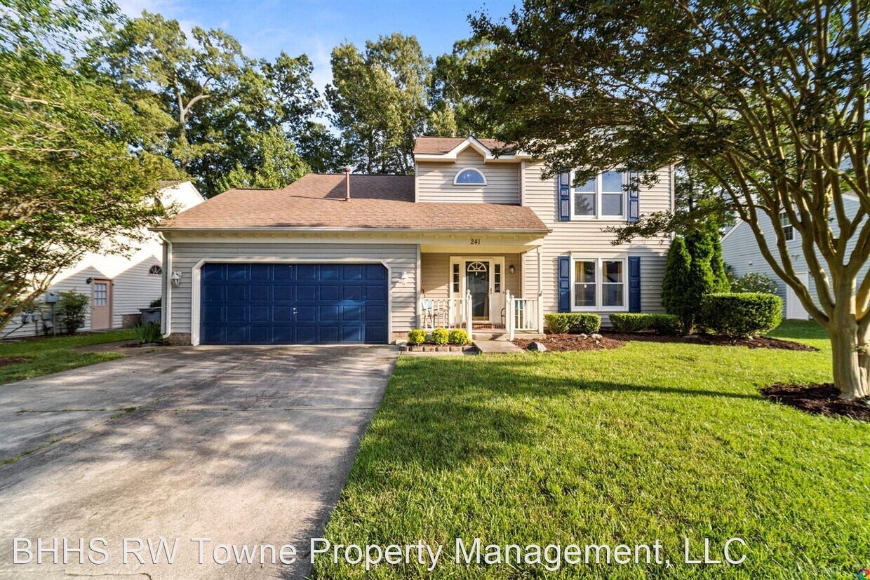 Primary Photo - 3 br, 2.5 bath House - 241 Dunn Circle