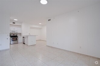 Building Photo - 7200 NW 114th Ave