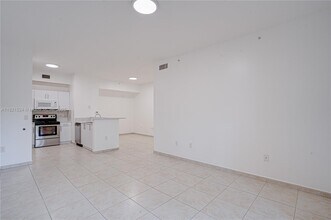 Building Photo - 7200 NW 114th Ave
