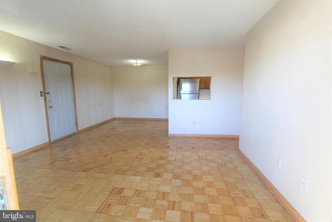Building Photo - 4812 Ravens Crest Dr