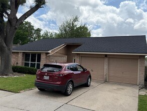 Building Photo - 11811 Spruce Mountain Dr