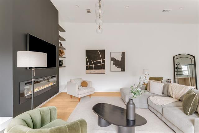 Foto del edificio - 3812 Beechwood Ln