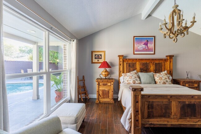 Foto del edificio - 15818 Val Vista Dr