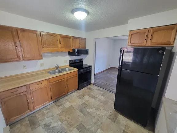 Building Photo - 618 King St