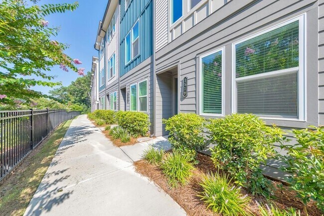 Foto del edificio - 1519 Layton Ln NW