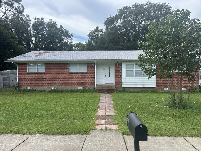 Foto del edificio - 2833 Bellview Ave