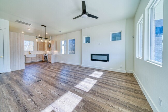 Foto del edificio - 2528 NW 129th St