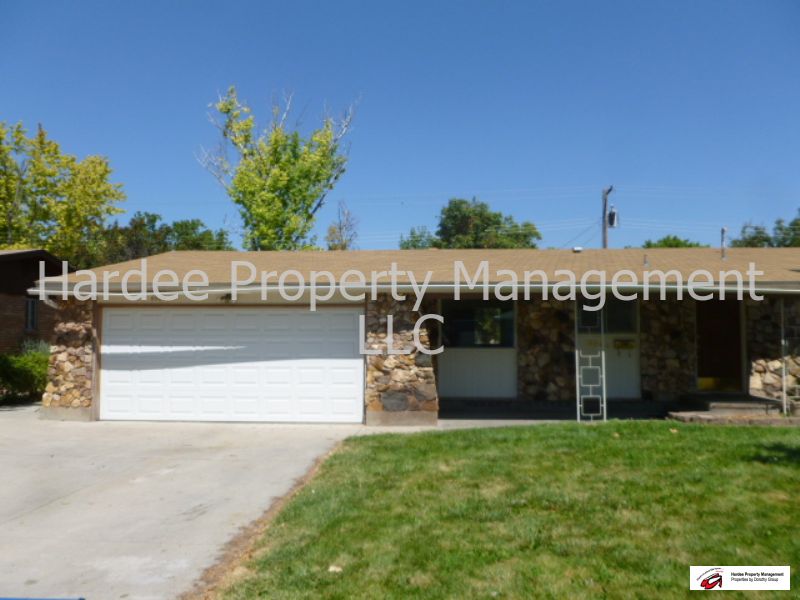 Primary Photo - 6904 W Brentwood Dr