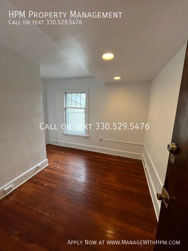 Building Photo - 15 S Highland Ave