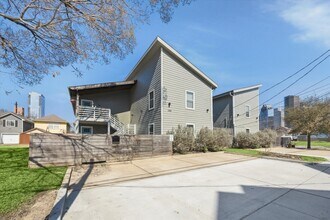 Building Photo - 1308 Ruthven St