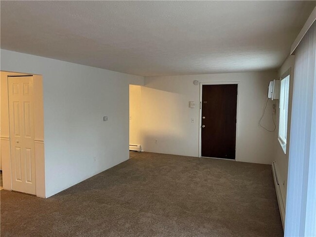 Foto del edificio - 7554 Victor Mendon Rd