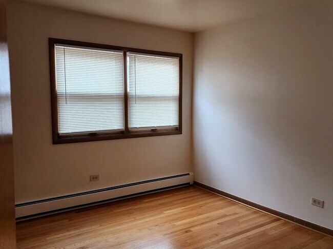 Foto del edificio - 10431 S Keating Ave